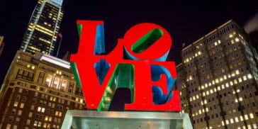 Philadelphia_Love_Park_2